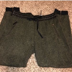 ZARA New without Tags Moss Green Herringbone Tweed Super Soft Joggers